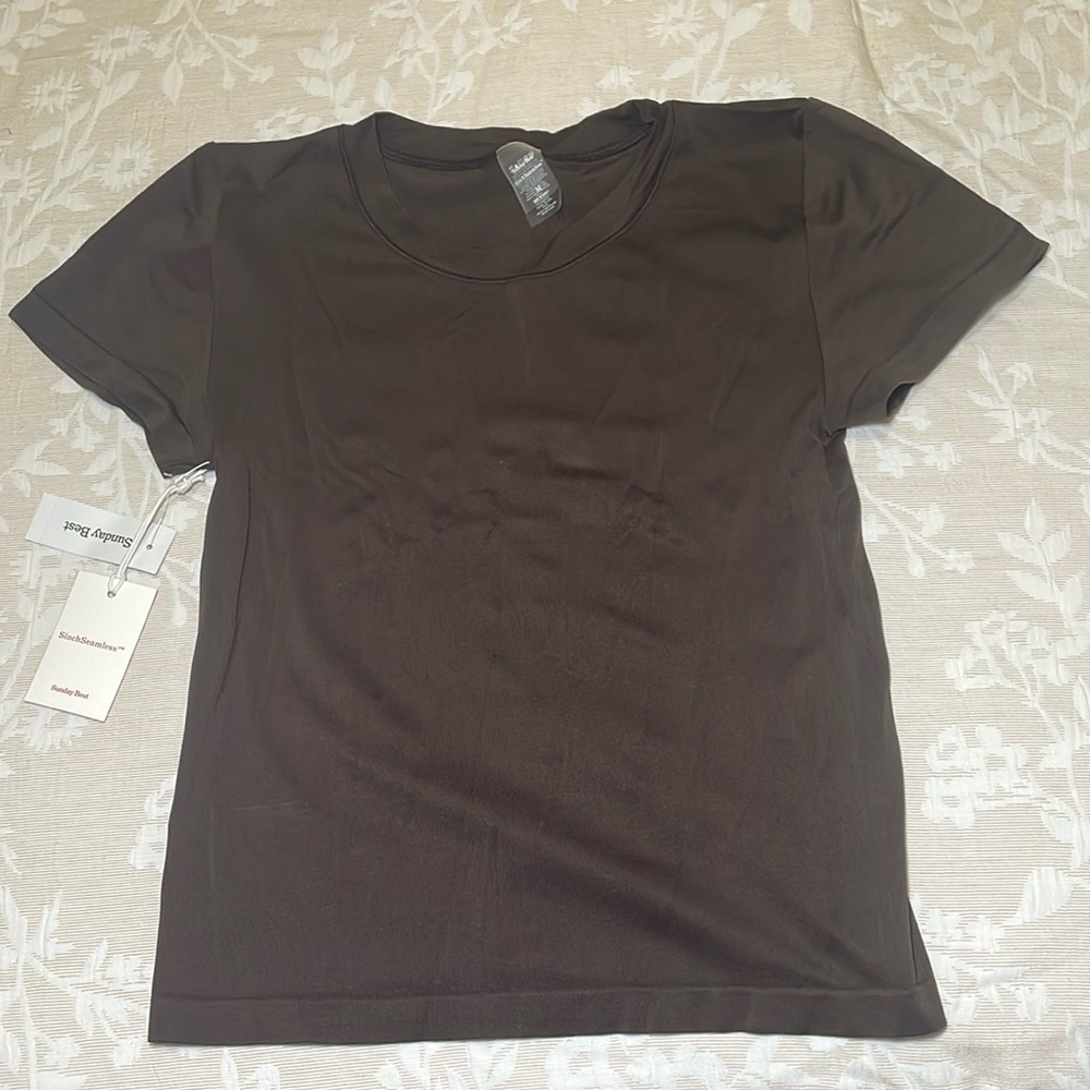 Aritzia Top